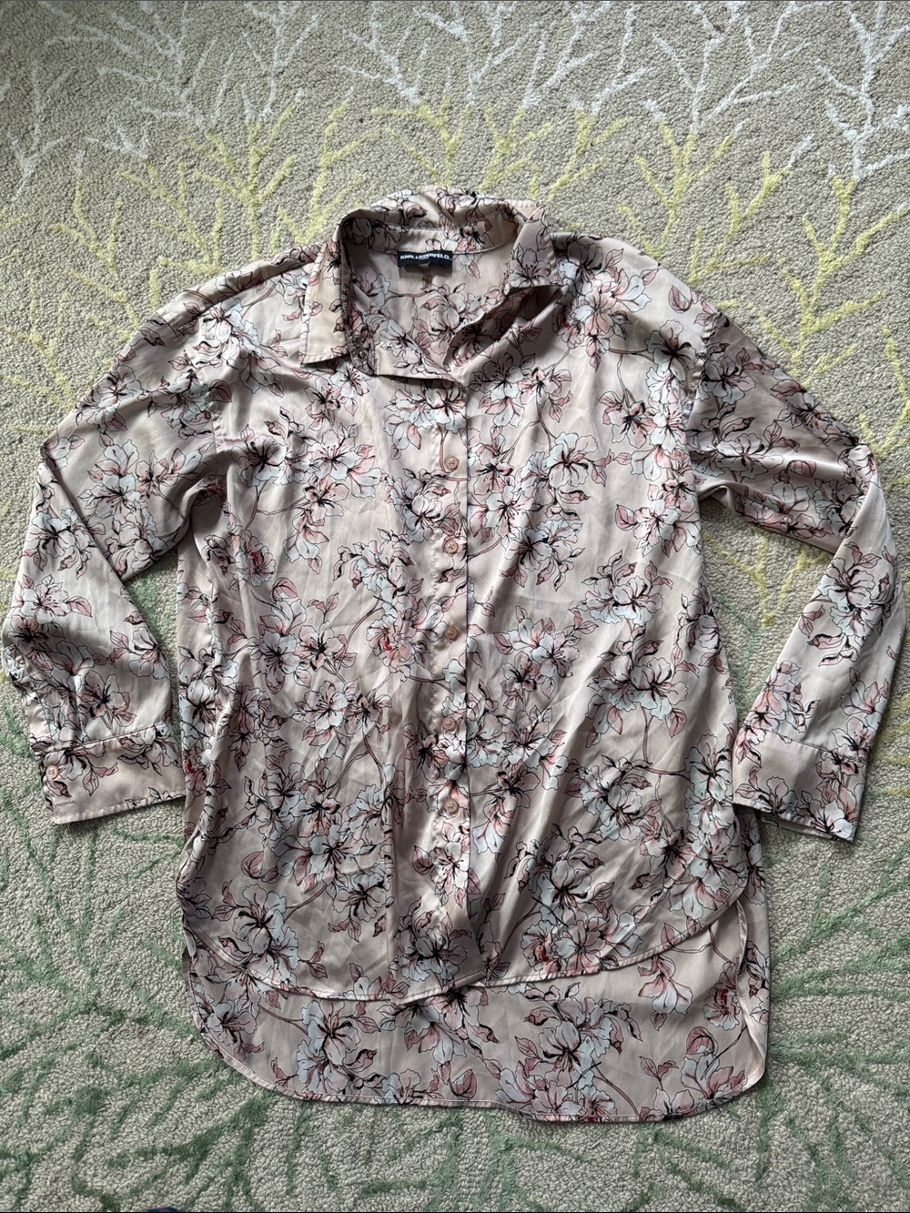 Karl Lagerfeld Paris vintage silky, peach color, floral blouse